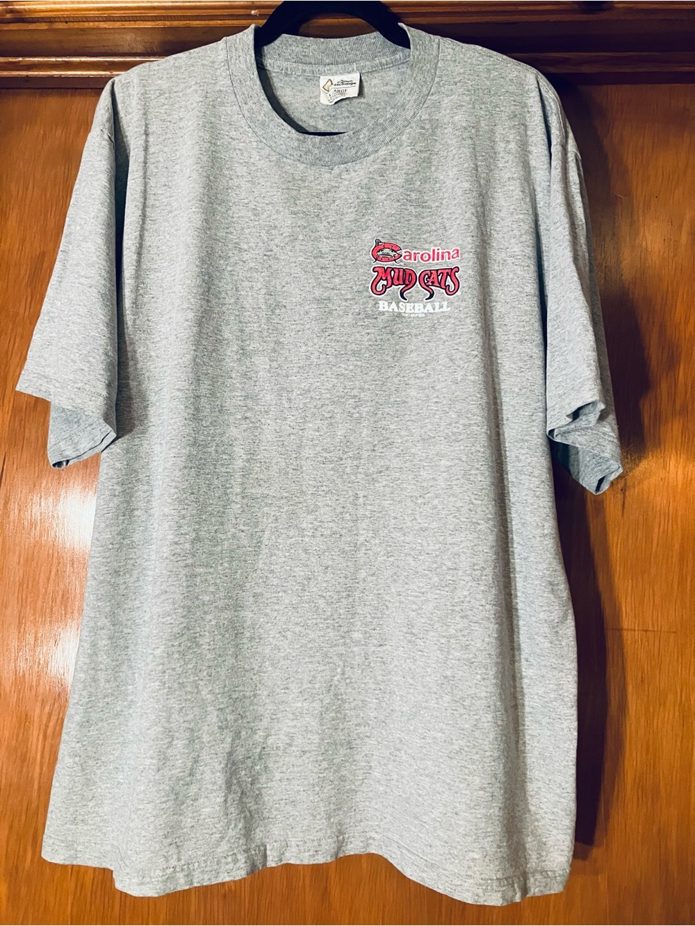Vintage EXCHANGE Gray Short-Sleeve Crewneck Baseball T-Shirt with Red Logo